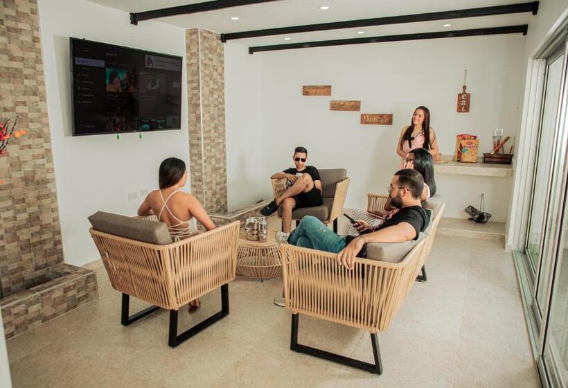 پانسیون Casa Lourdes