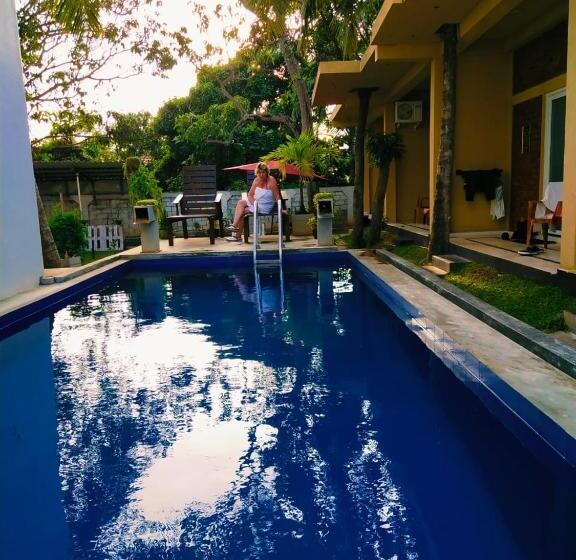 پانسیون Petit Guest House