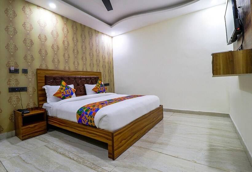 Fabhotel Prime Mubarak Plaza
