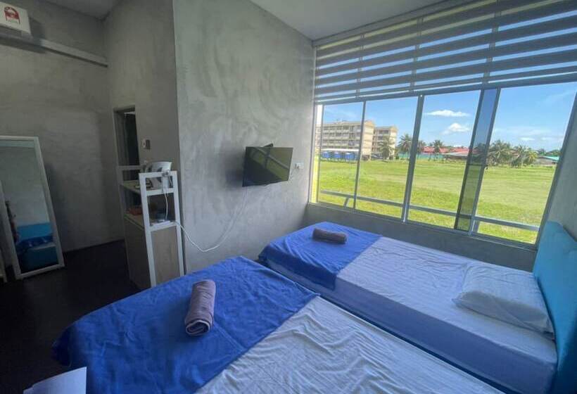 هتل Oyo 90370 D Tampi Homestay