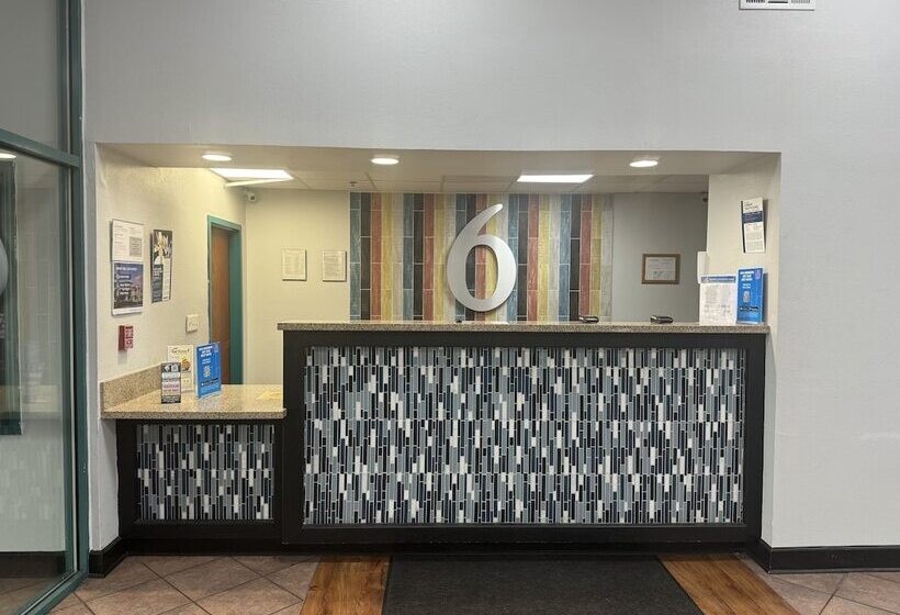 هتل Studio 6 Savannah, Ga Gateway & I95