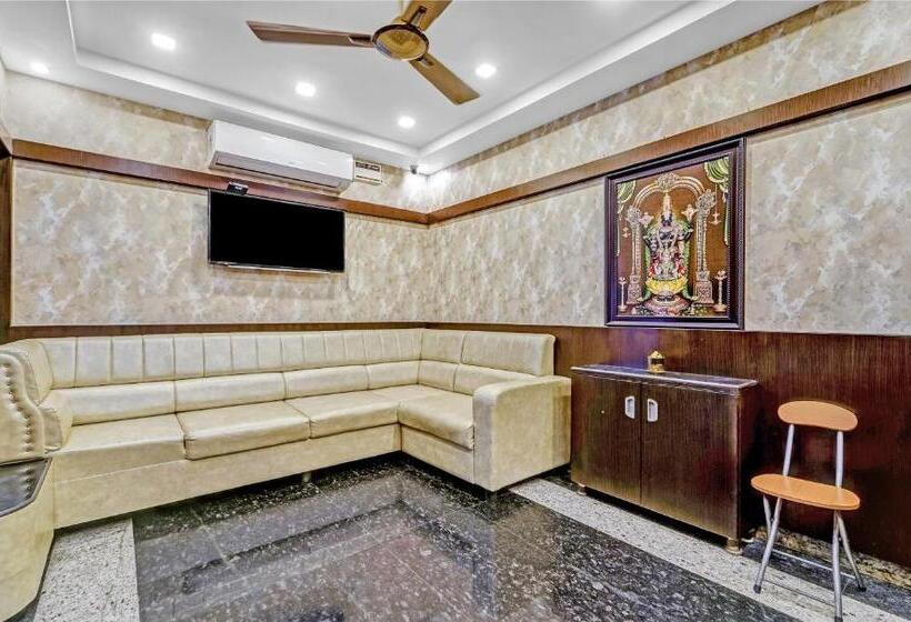 هتل Treebo Sripadha Residency Alipiri Road