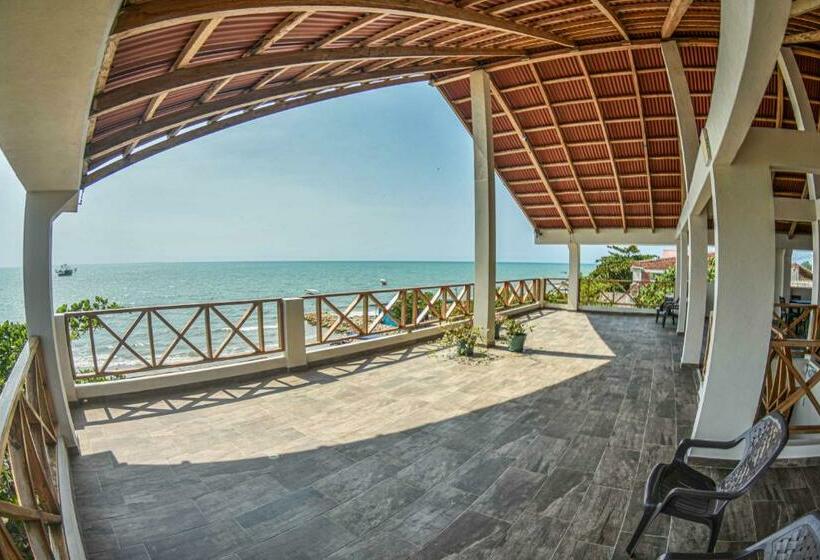 پانسیون Merakai Hostel Rincon Del Mar