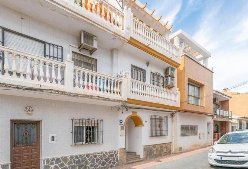 Delighful House Next To The Beach By Renthas