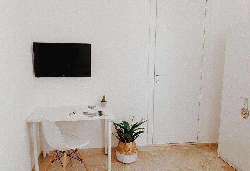 B&b La Finestra Sul Porto