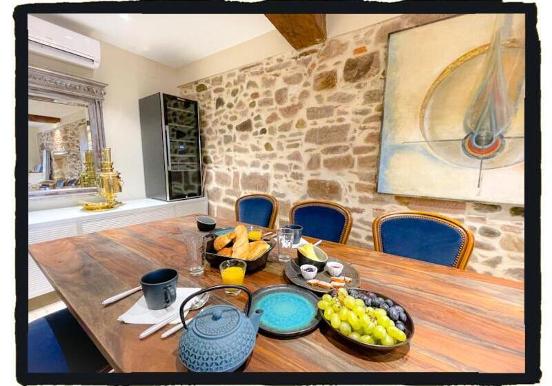 تختخواب و صبحانه Chambres D Hôtes Maison E.bernat