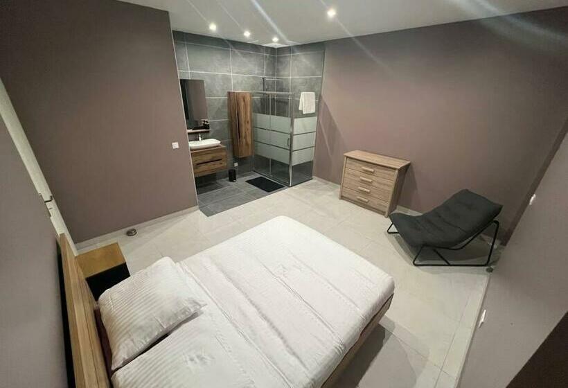 Belle Appartement Avec Parking Gratuit