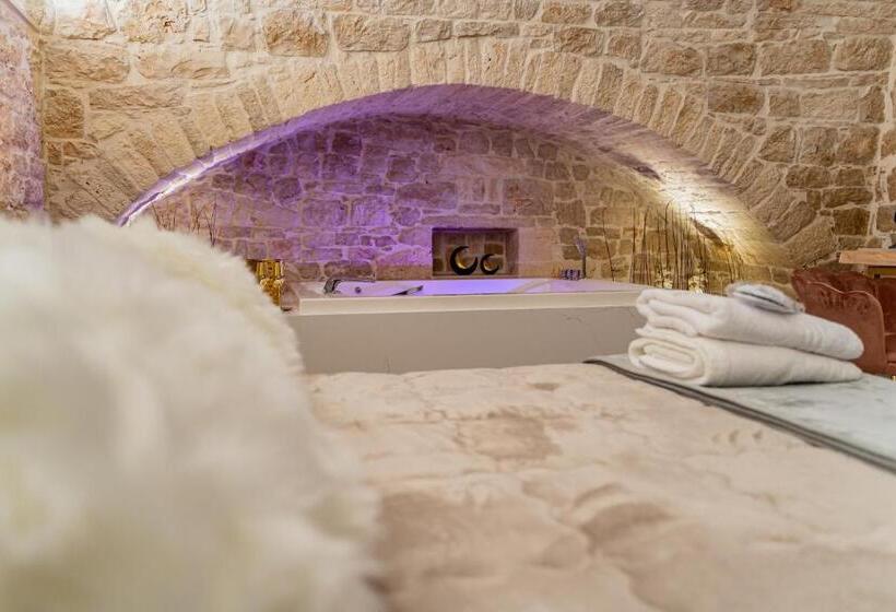 Gold Suite B&b