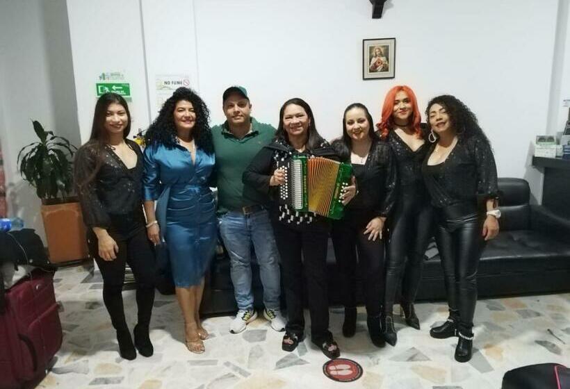 هتل Canacabare Plaza