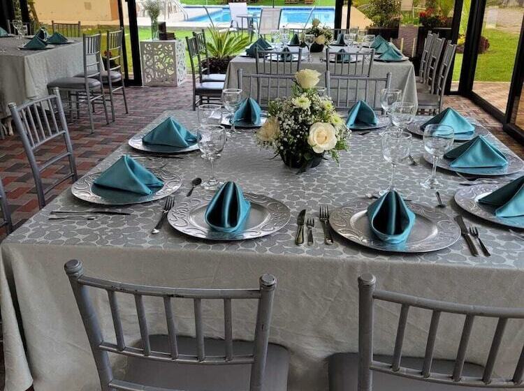 هتل Quinta San Felipe