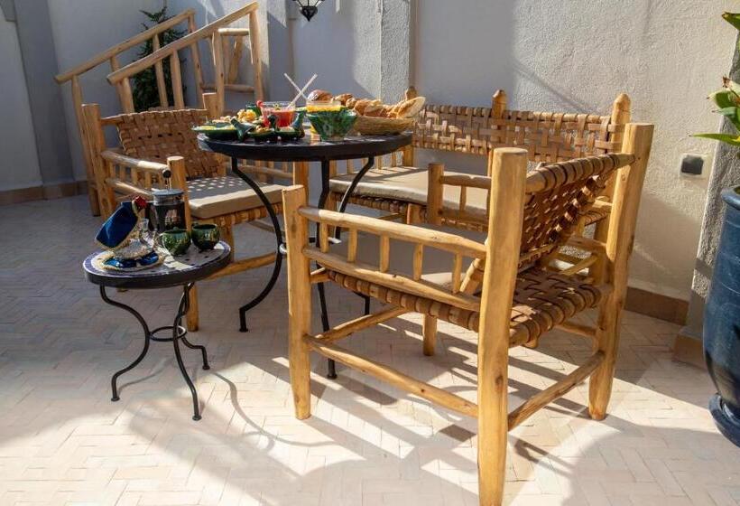 هتل Riad La Vie