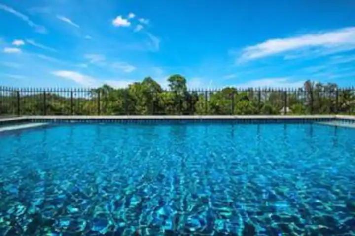 Nayang Beach Brand New Executive Luxury Condo