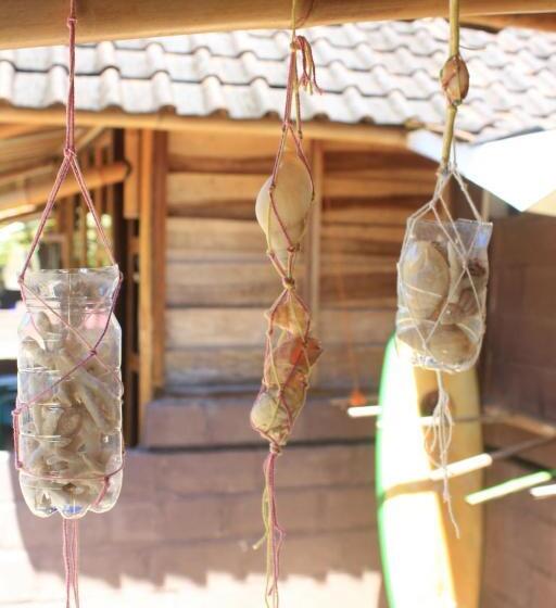 بنسيون Harry S Ocean House Watukarung Homestay