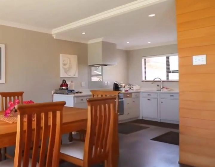 Sea Cliff Condo
