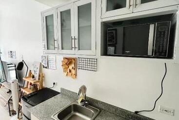 Tagaytay Staycation 1br W/ Balcony At Smdc Cool Suites