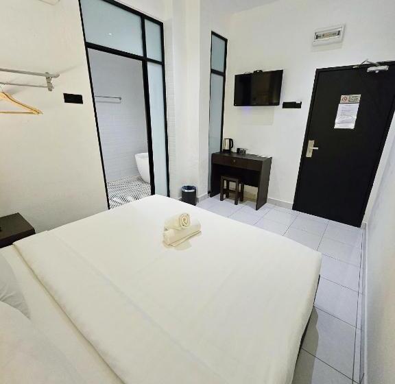 הוסטל Georgetown Inn By Sky Hive