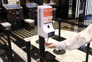 Apa Hotel Osaka Kadomashi Ekimae