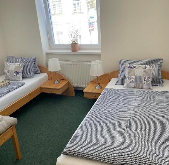 膳宿费 Penzion Ječmínek