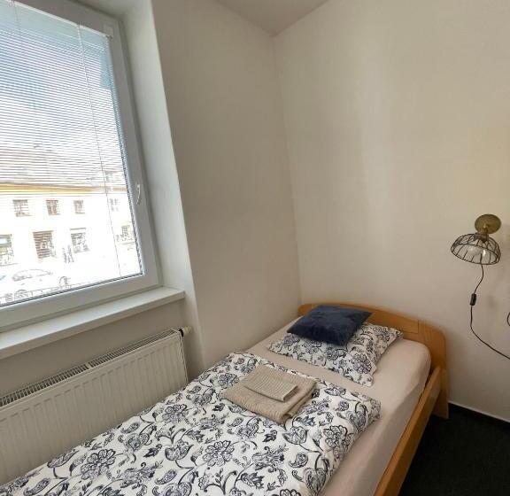 膳宿费 Penzion Ječmínek