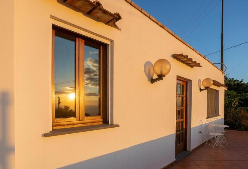 Villa Aurora Pool & Fitness