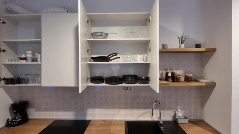 Apartma Valan