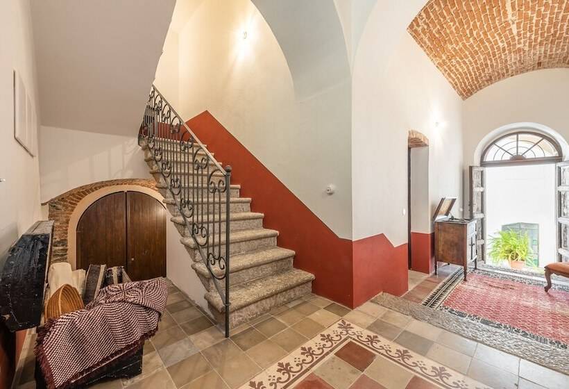 مبيت وإفطار Palazzo Cherchi