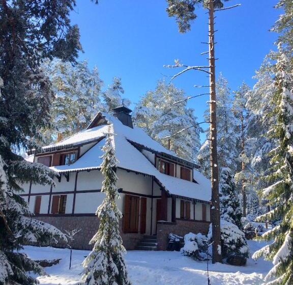 Kraljevi Konaci   Vila Zelena Dolina   Zlatibor