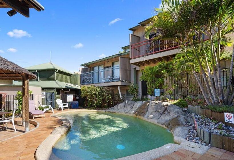 Main Stay   100m To Patrolled Beach, Pool, Wifi, Close To Cafes