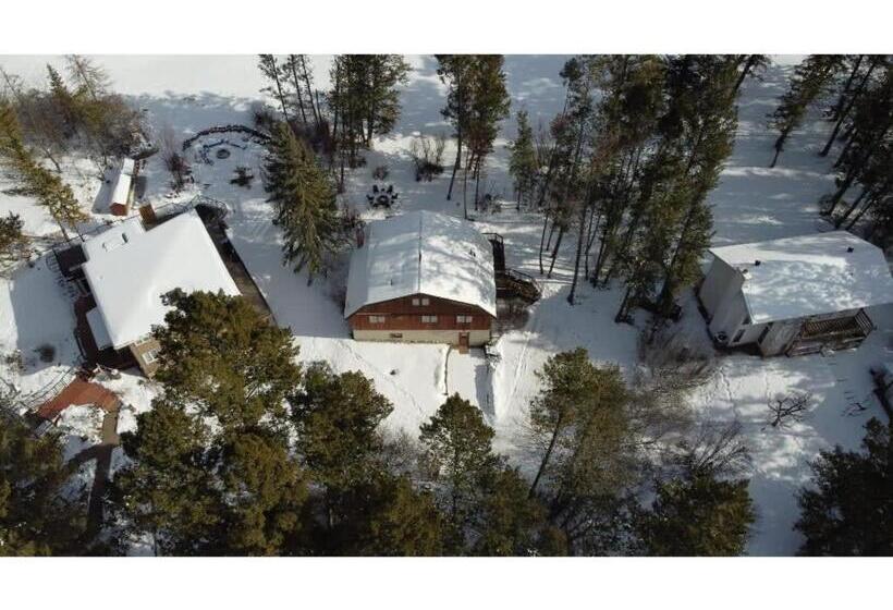The Matterhorn I Hottub I Ping Pong I Chalk Wall