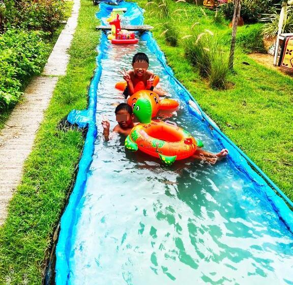 تختخواب و صبحانه บ้านเดอะเมาเท่น By The Mountain Ozoneบ้านโอโซนขุนเขาแก่งกระจาน
