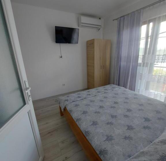 پانسیون Casa Dalys
