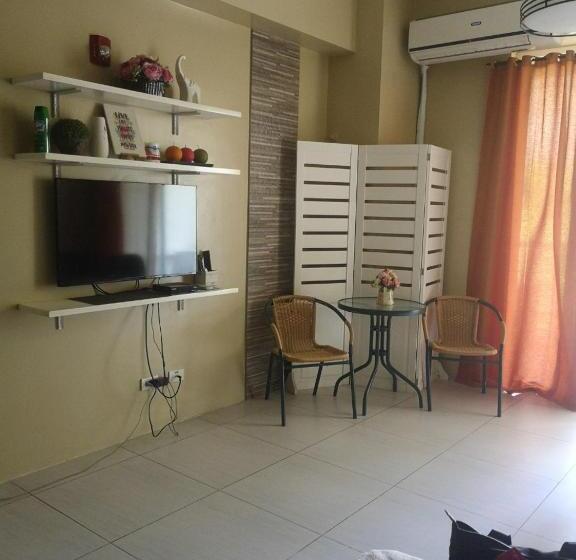 پانسیون Pico De Loro Staycation