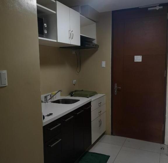 پانسیون Pico De Loro Staycation