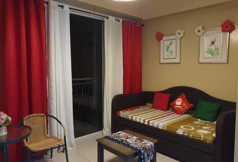 پانسیون Pico De Loro Staycation