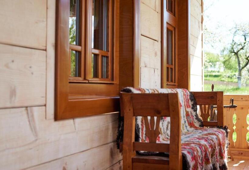 Pensiunea Agroturistica Casa Pribegilor