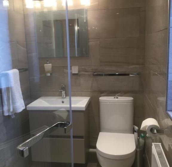 Tullybeggs B&b