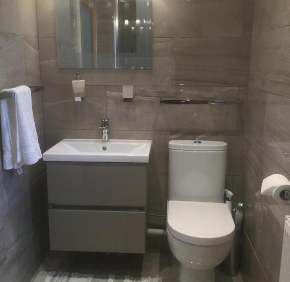 Tullybeggs B&b
