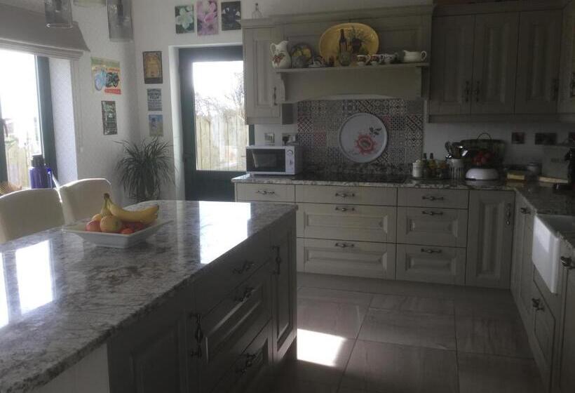 Tullybeggs B&b