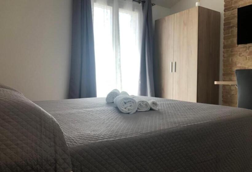 פנסיון Affittacamere Su Caboni