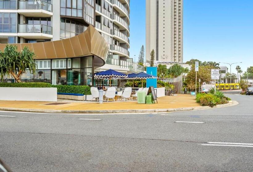 Rhapsody Surfers Paradise Beachfront Sleeps 6   Optimise Bnb