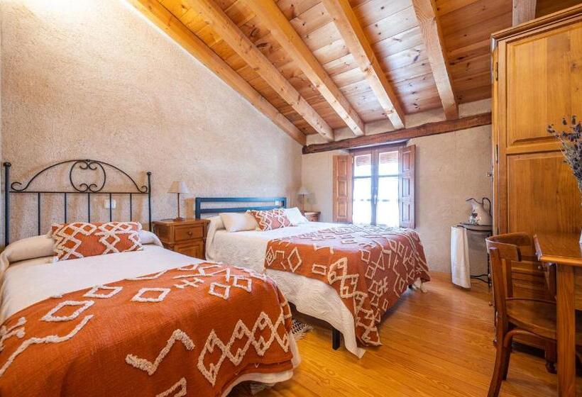Casa Pinines