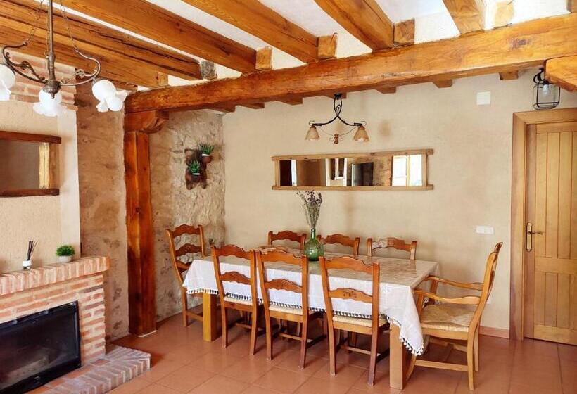 Casa Pinines