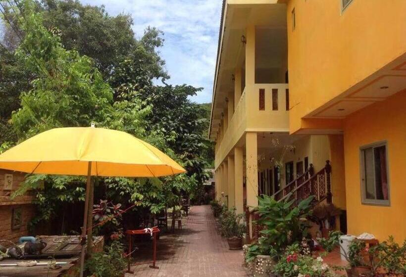 فندق Mossman House