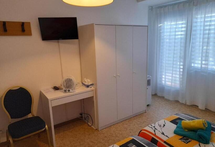 פנסיון Garni Elisabetta