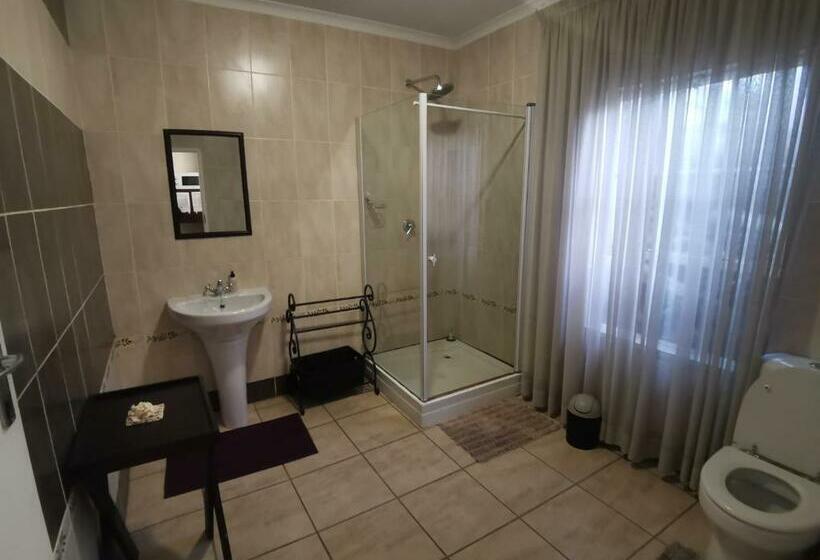 پانسیون Harties 2 Sleeper Double Room With Private Bathroom