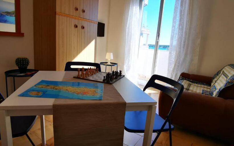 Rooms Guitgia