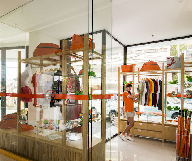 Harris Hotel Raya Kuta