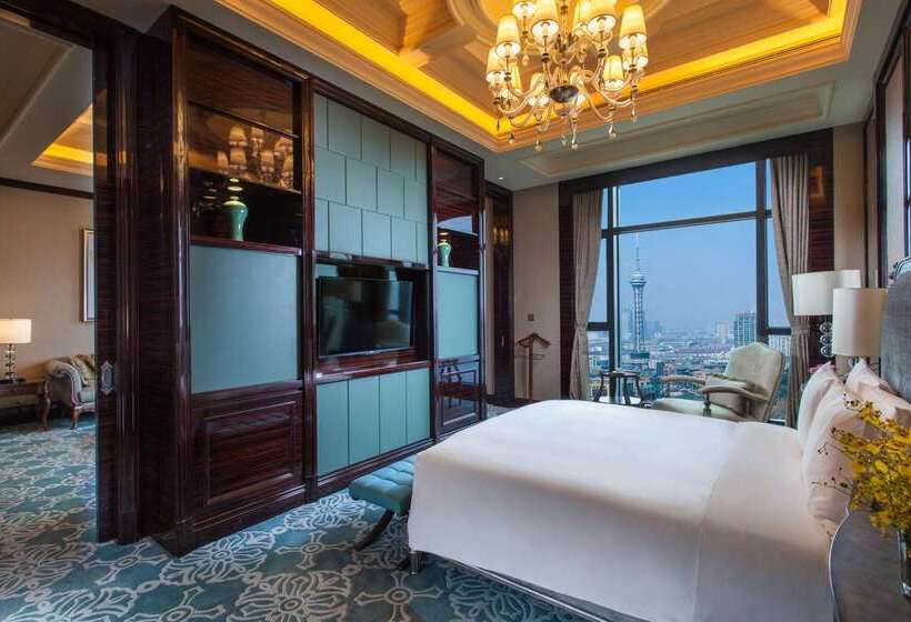 هتل Hilton Changzhou