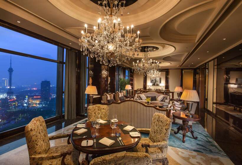 هتل Hilton Changzhou