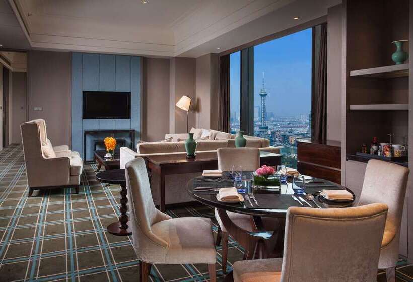 هتل Hilton Changzhou